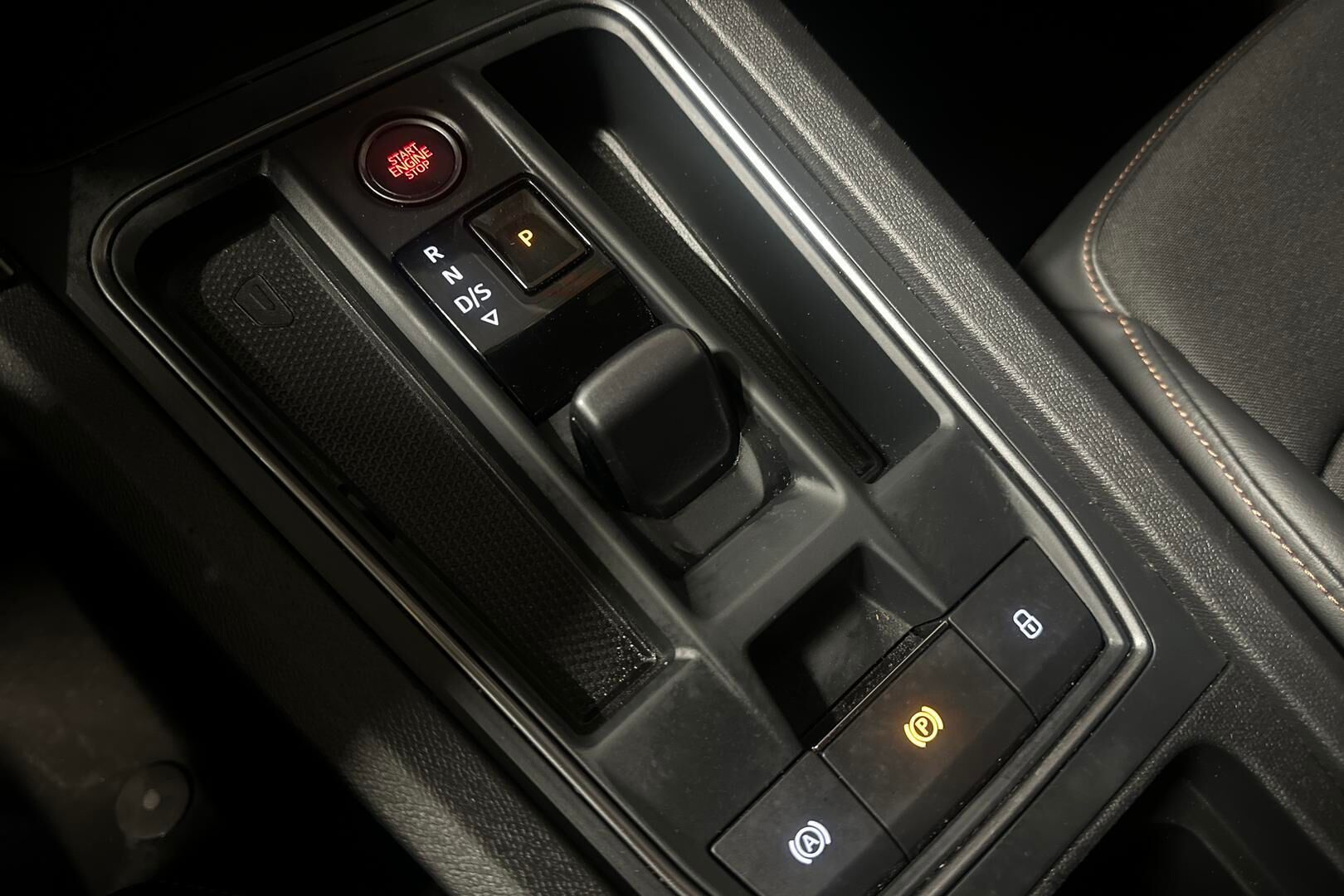 Cupra Leon iso kuva 19