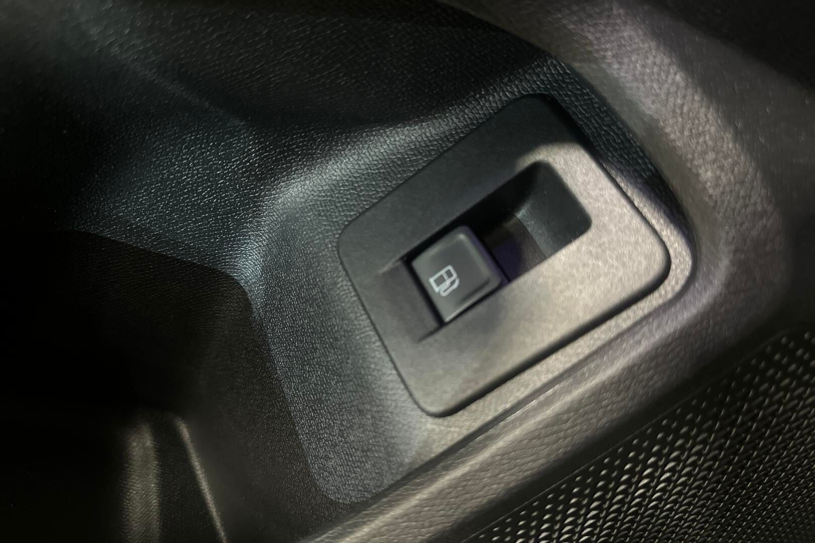 Cupra Leon iso kuva 24