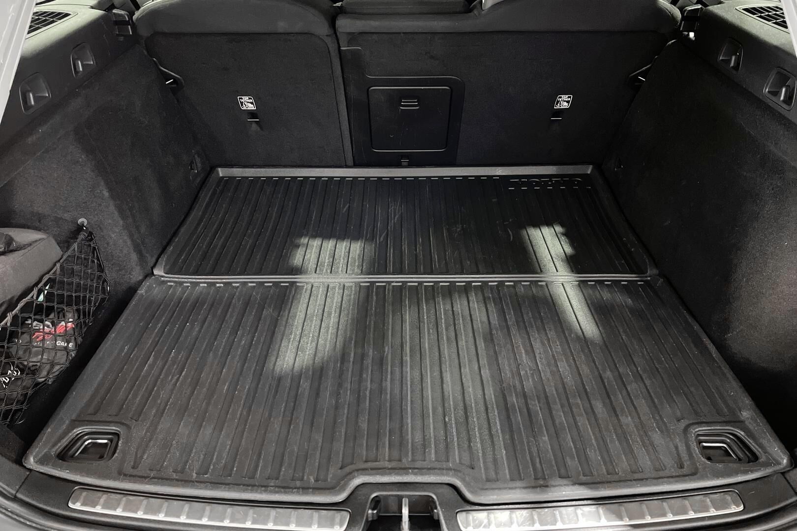 Volvo V60 iso kuva 12