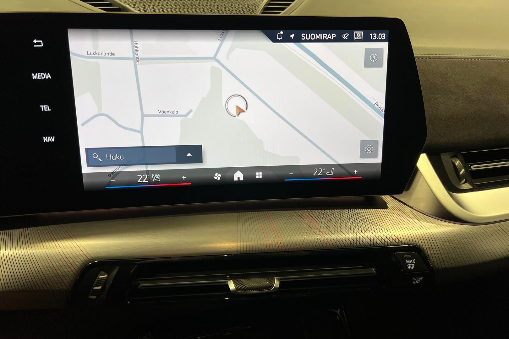 BMW iX2 iso kuva 19