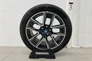 BMW i4 esikatselu 21