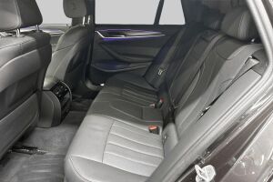 BMW 5-SARJA esikatselu 9