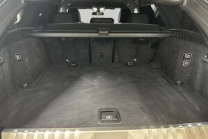 BMW 5-SARJA esikatselu 11