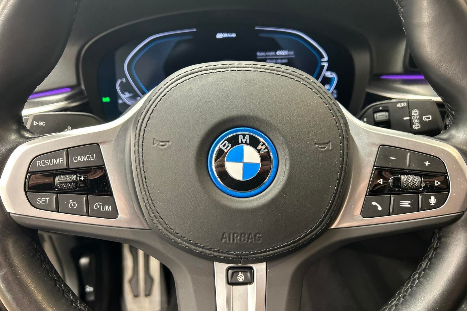 BMW 5-SARJA iso kuva 17