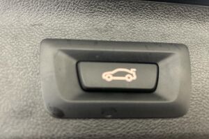 BMW 5-SARJA esikatselu 23