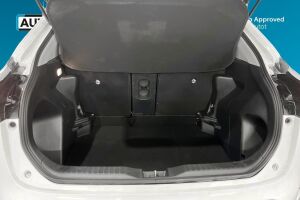 Toyota Yaris Cross esikatselu 12