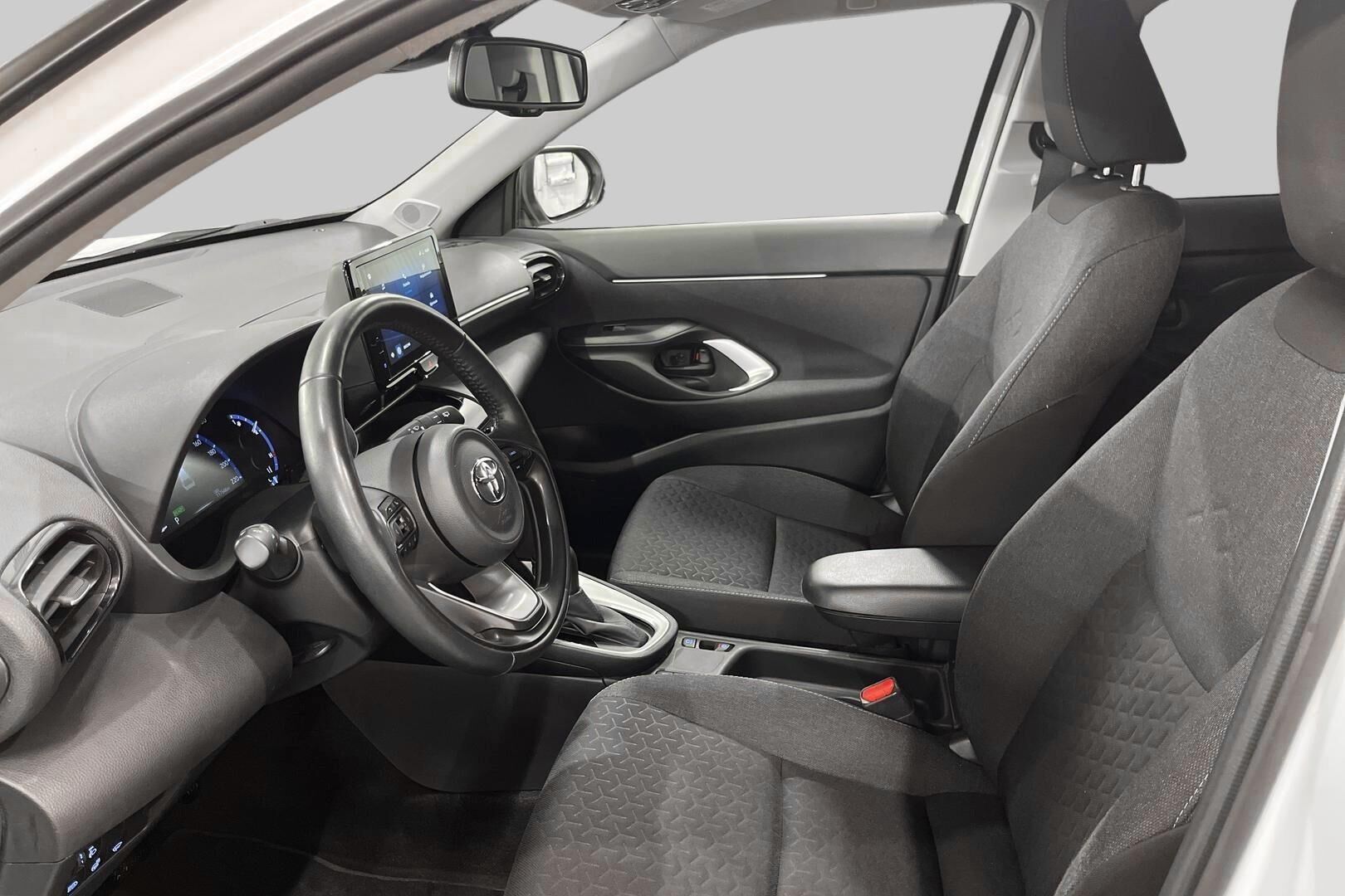 Toyota Yaris Cross iso kuva 10