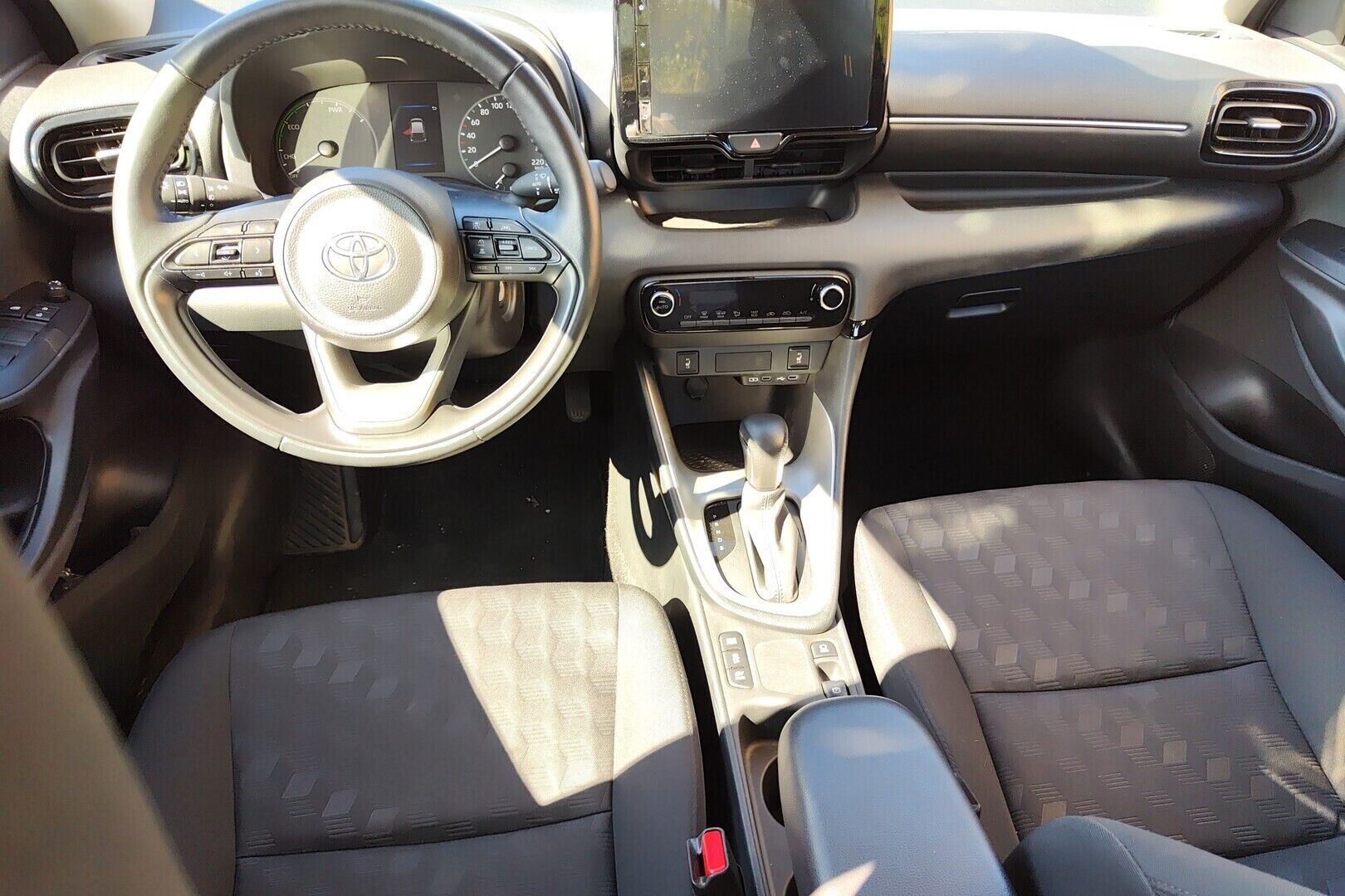 Toyota Yaris iso kuva 0