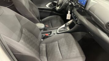 Toyota Yaris esikatselu 18