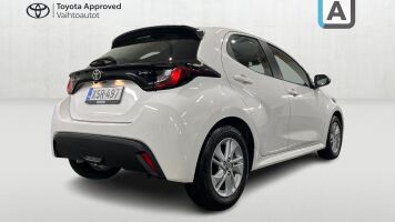 Toyota Yaris esikatselu 2