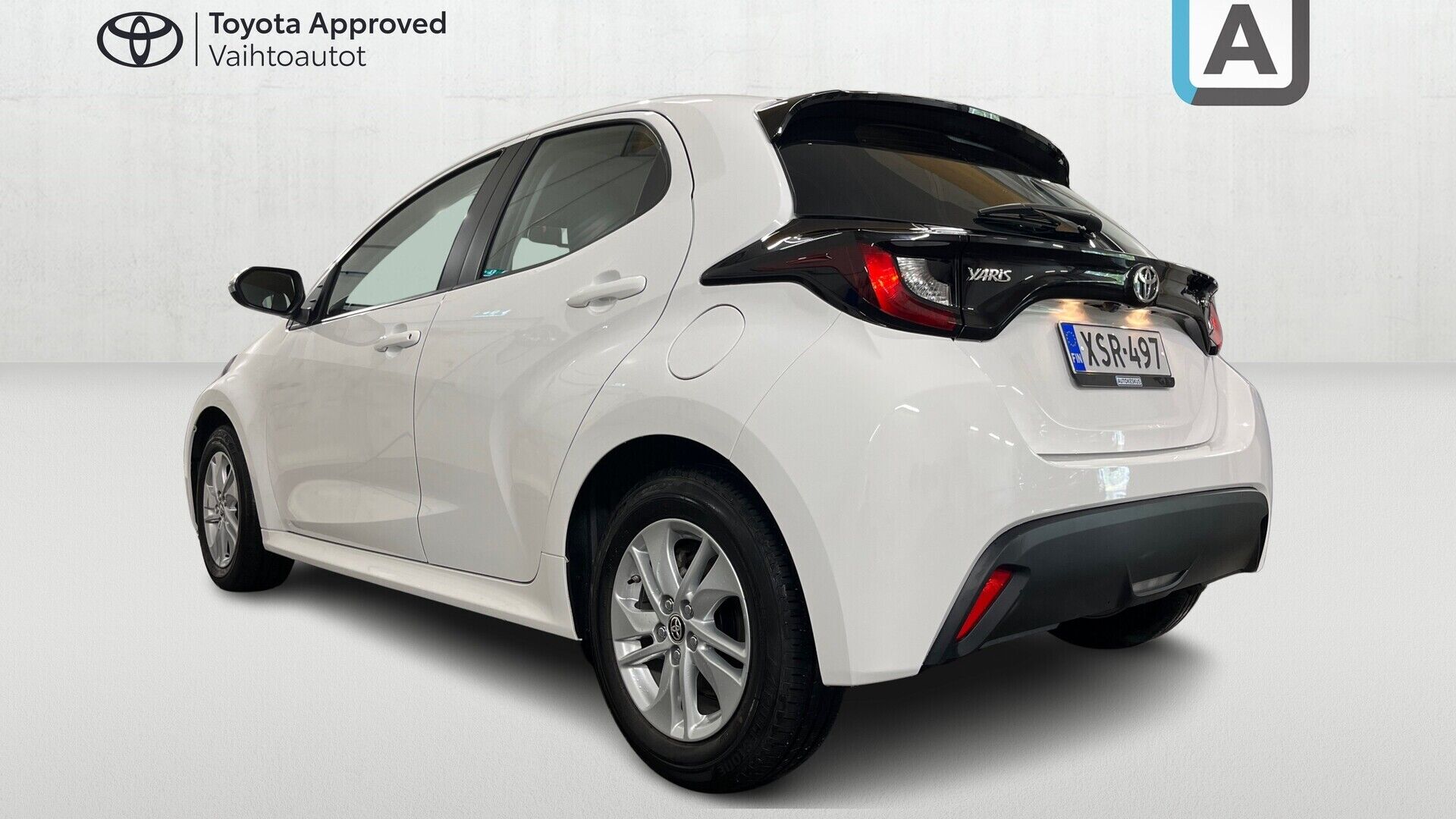 Toyota Yaris iso kuva 4