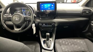 Toyota Yaris esikatselu 8