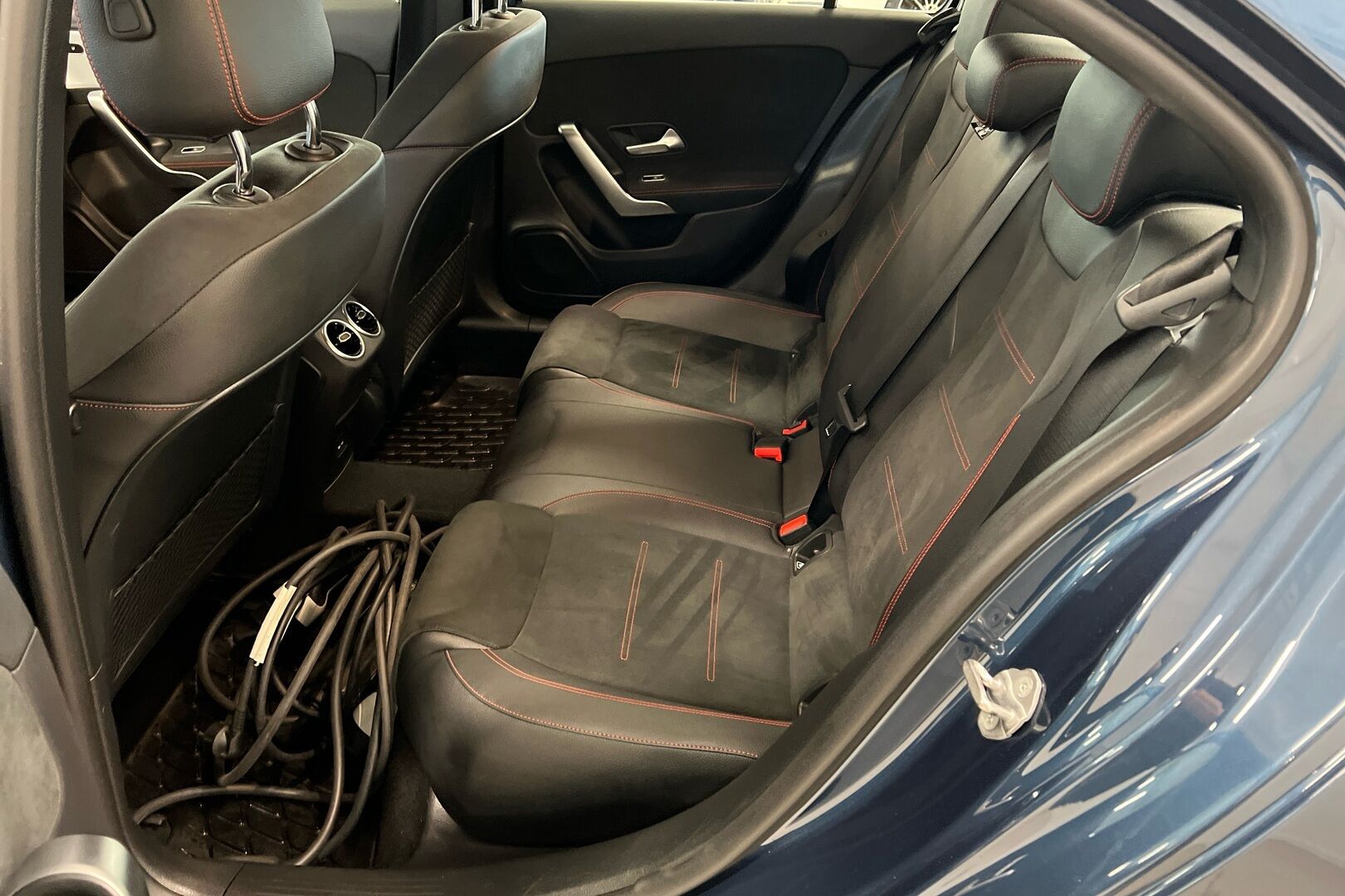 Mercedes-Benz A iso kuva 8