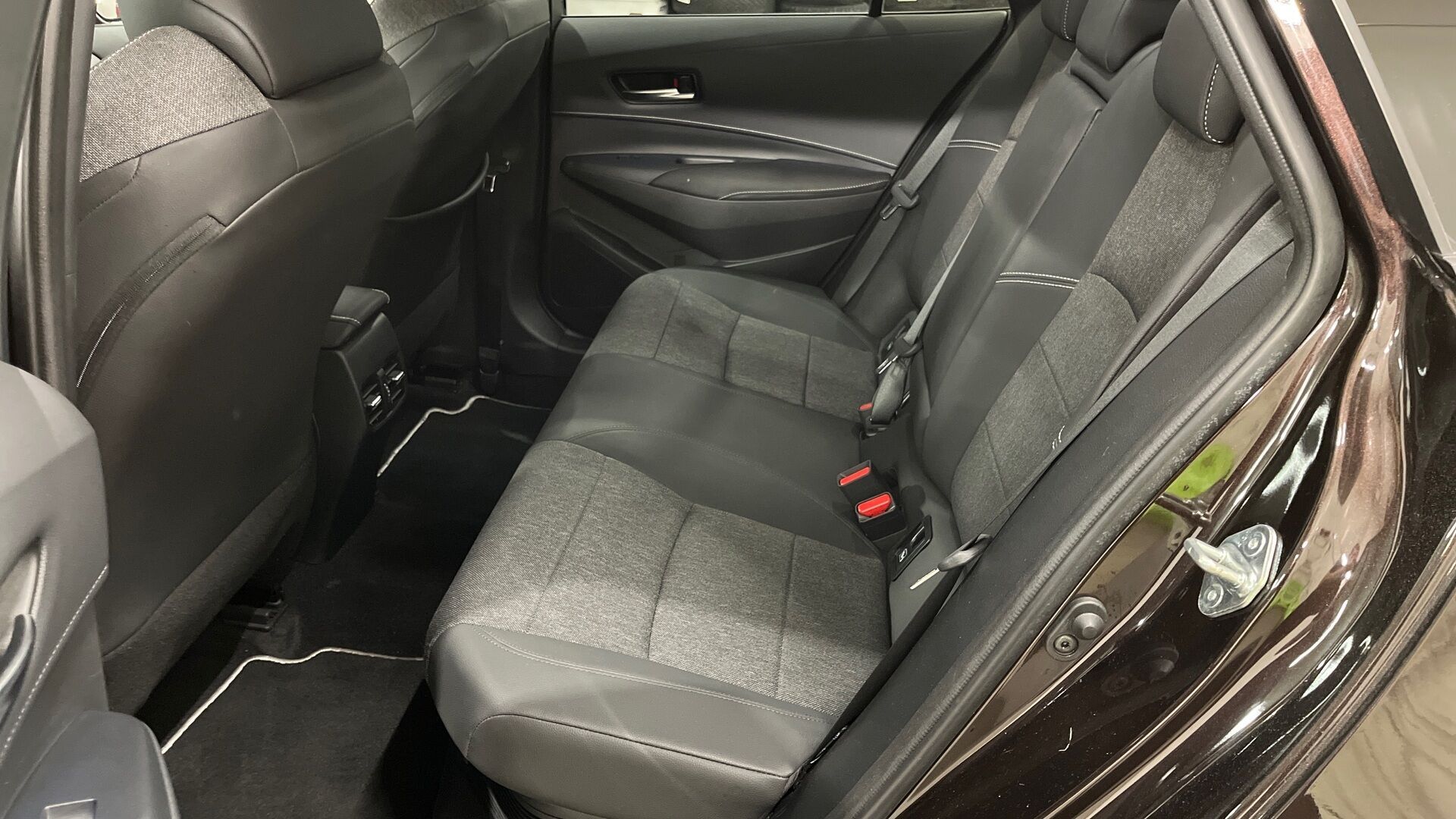 Toyota Corolla iso kuva 8