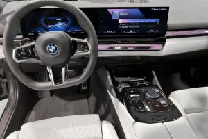 BMW i5 esikatselu 6