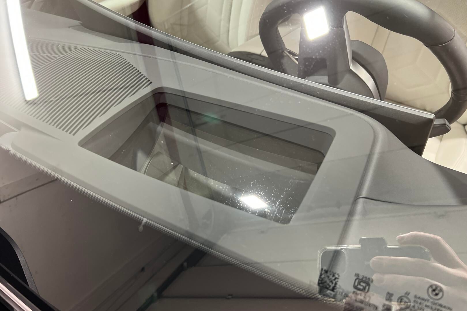 BMW i5 iso kuva 22