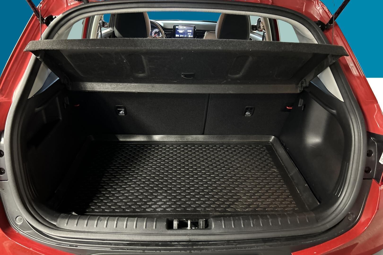 Kia Stonic iso kuva 12