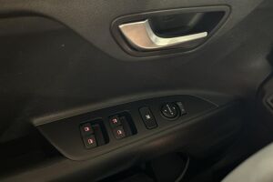 Kia Stonic esikatselu 21