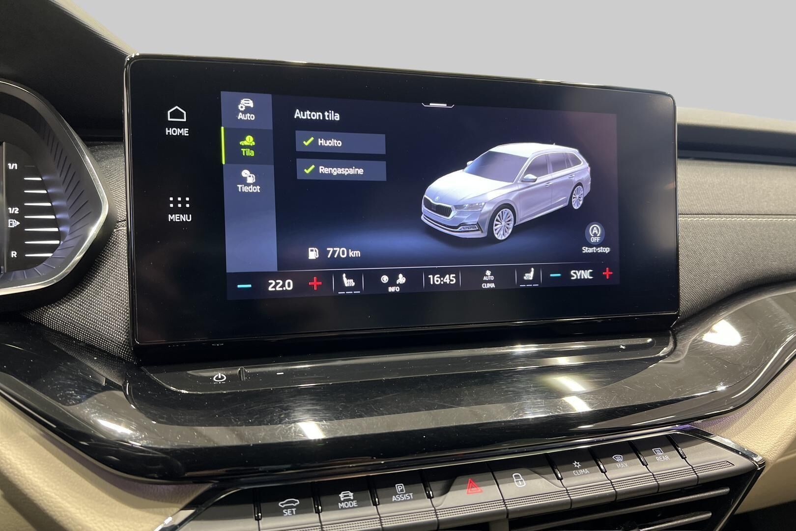 Skoda Octavia iso kuva 17