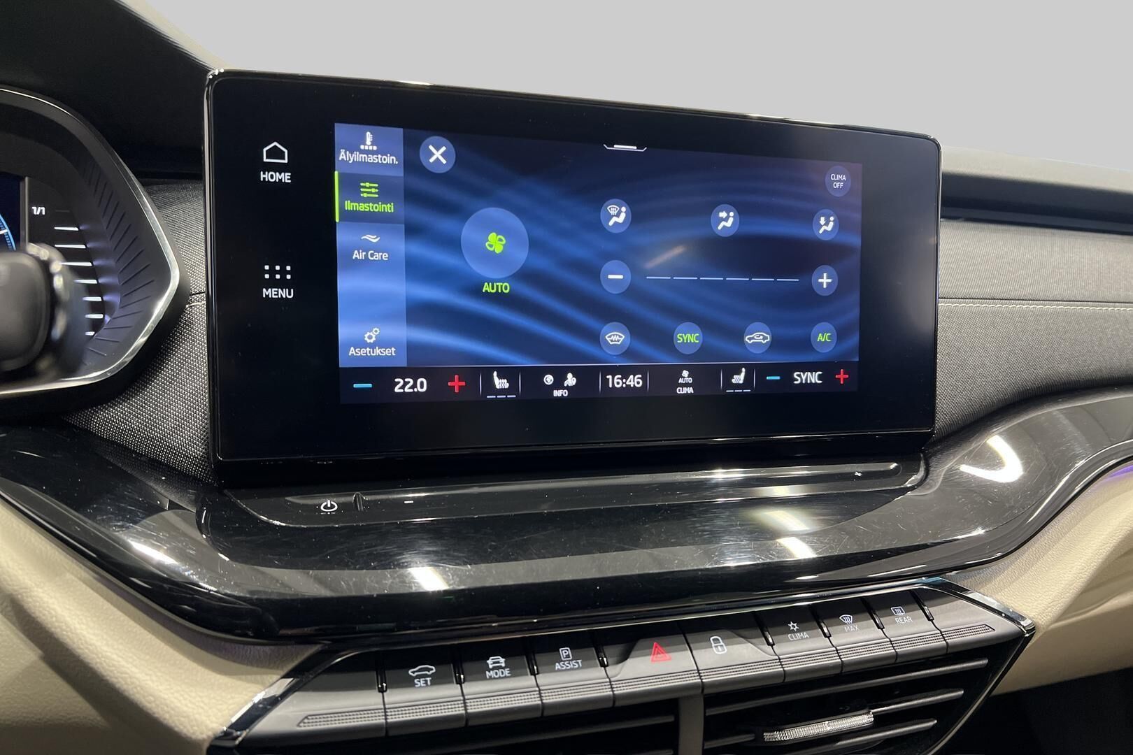 Skoda Octavia iso kuva 21