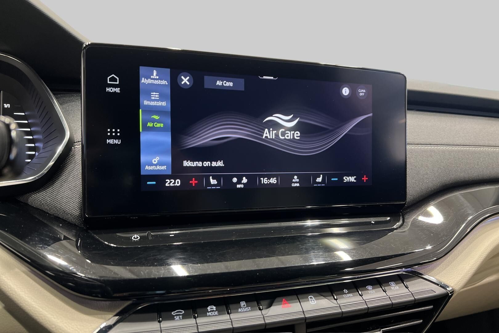 Skoda Octavia iso kuva 22