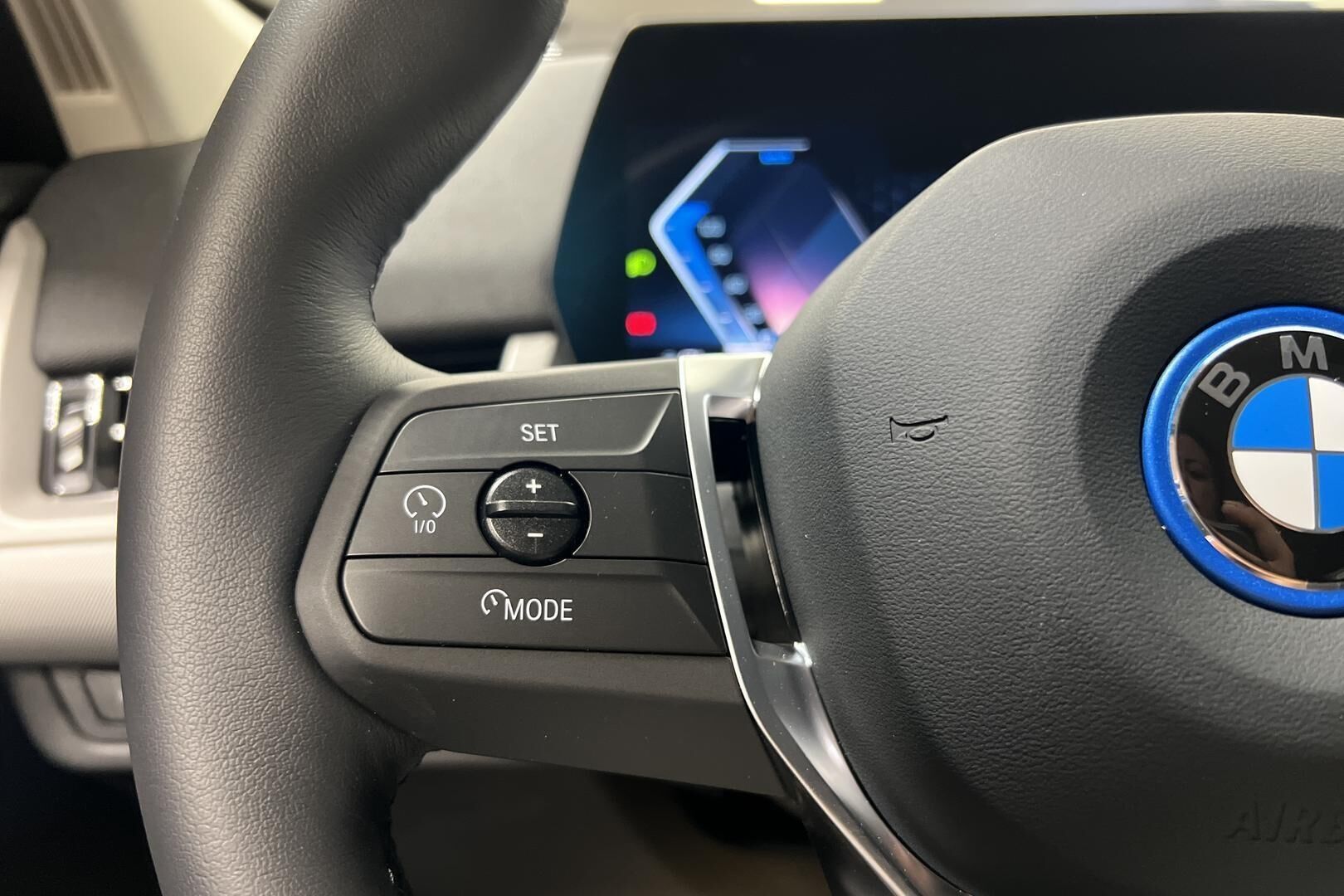 BMW X1 iso kuva 16
