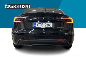 TESLA MODEL 3 esikatselu 5