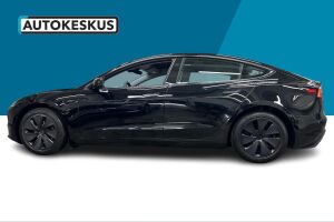 TESLA MODEL 3 esikatselu 7