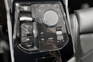 BMW 5-sarja esikatselu 15