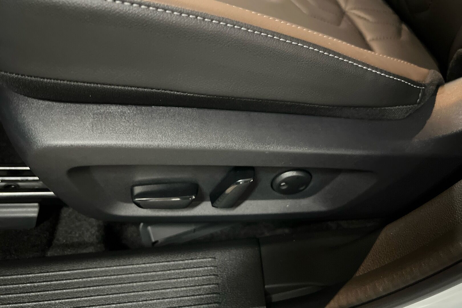 Nissan Qashqai iso kuva 18