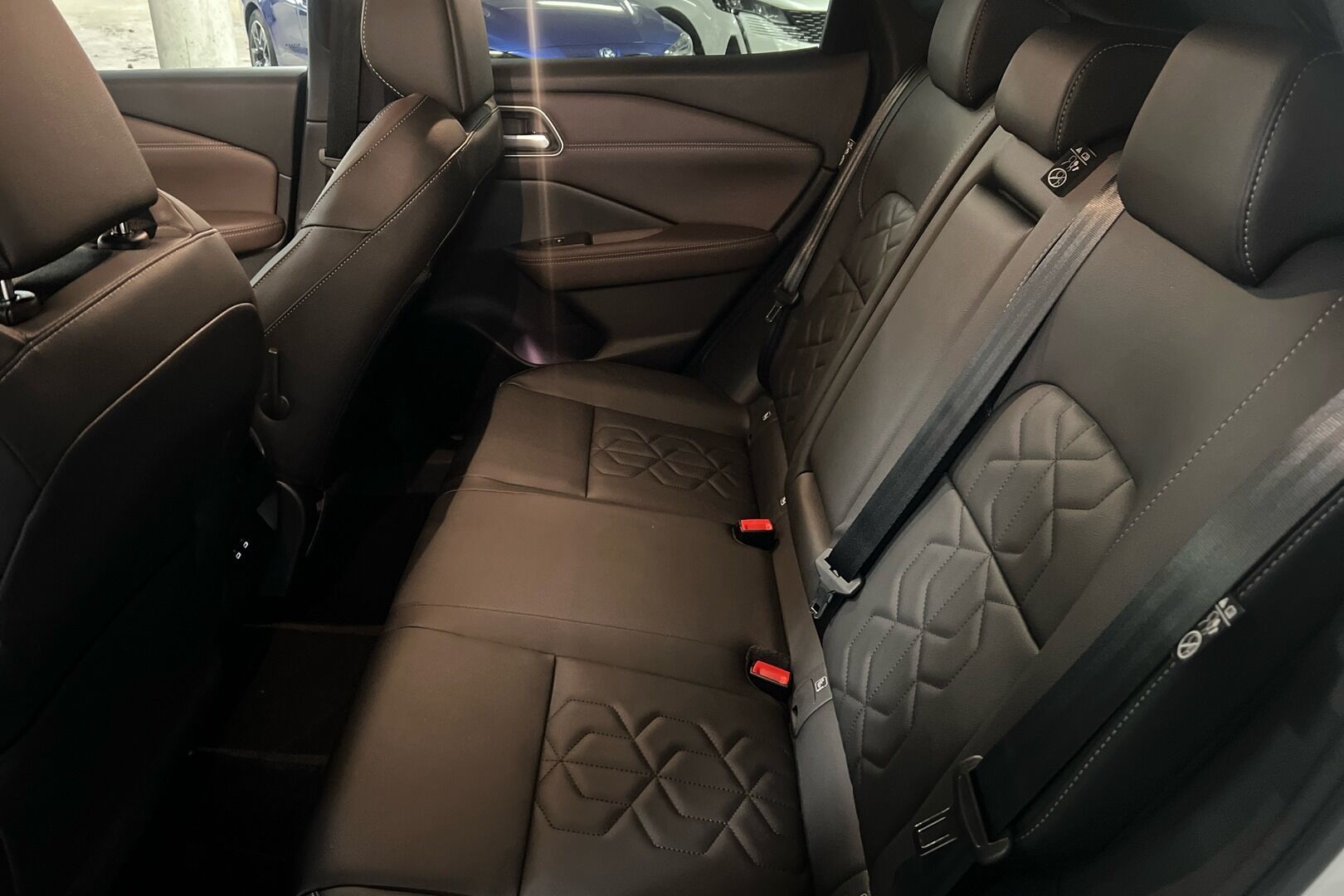 Nissan Qashqai iso kuva 6