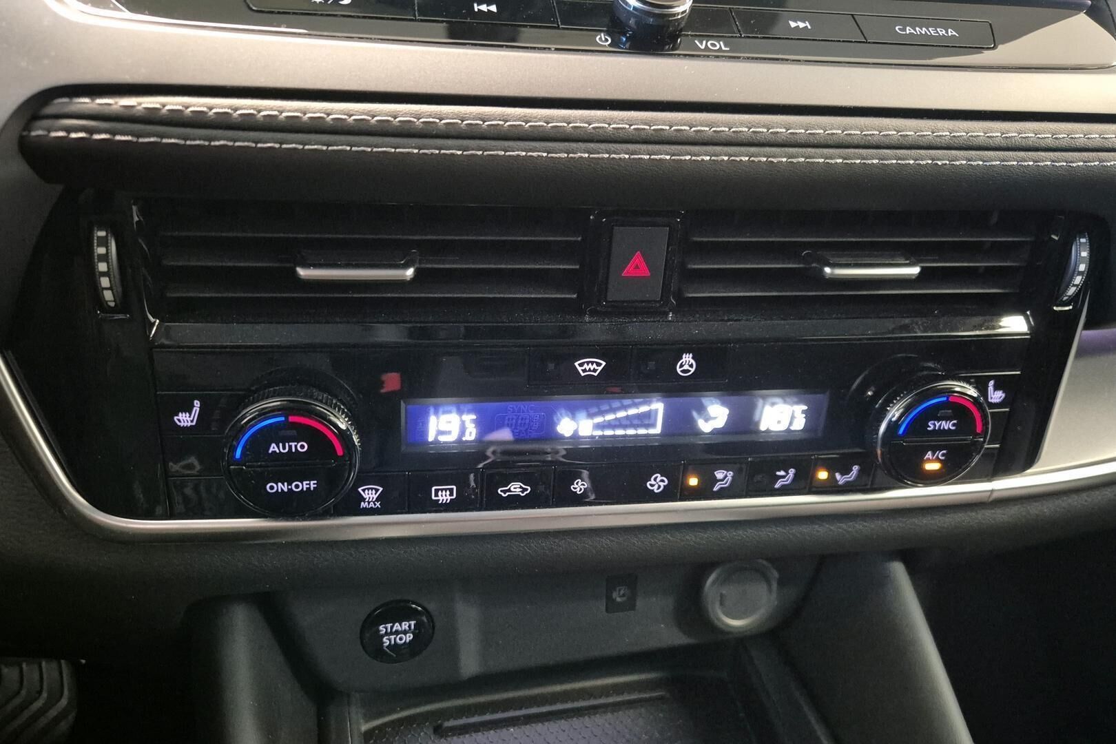 NISSAN Qashqai iso kuva 21