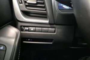 NISSAN Qashqai esikatselu 14