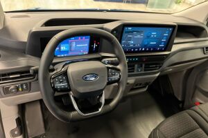 Ford Transit Custom esikatselu 13
