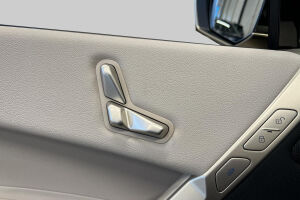 BMW iX esikatselu 16