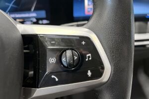 BMW iX esikatselu 19