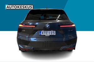 BMW iX esikatselu 5