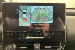 Toyota bZ4X esikatselu 12