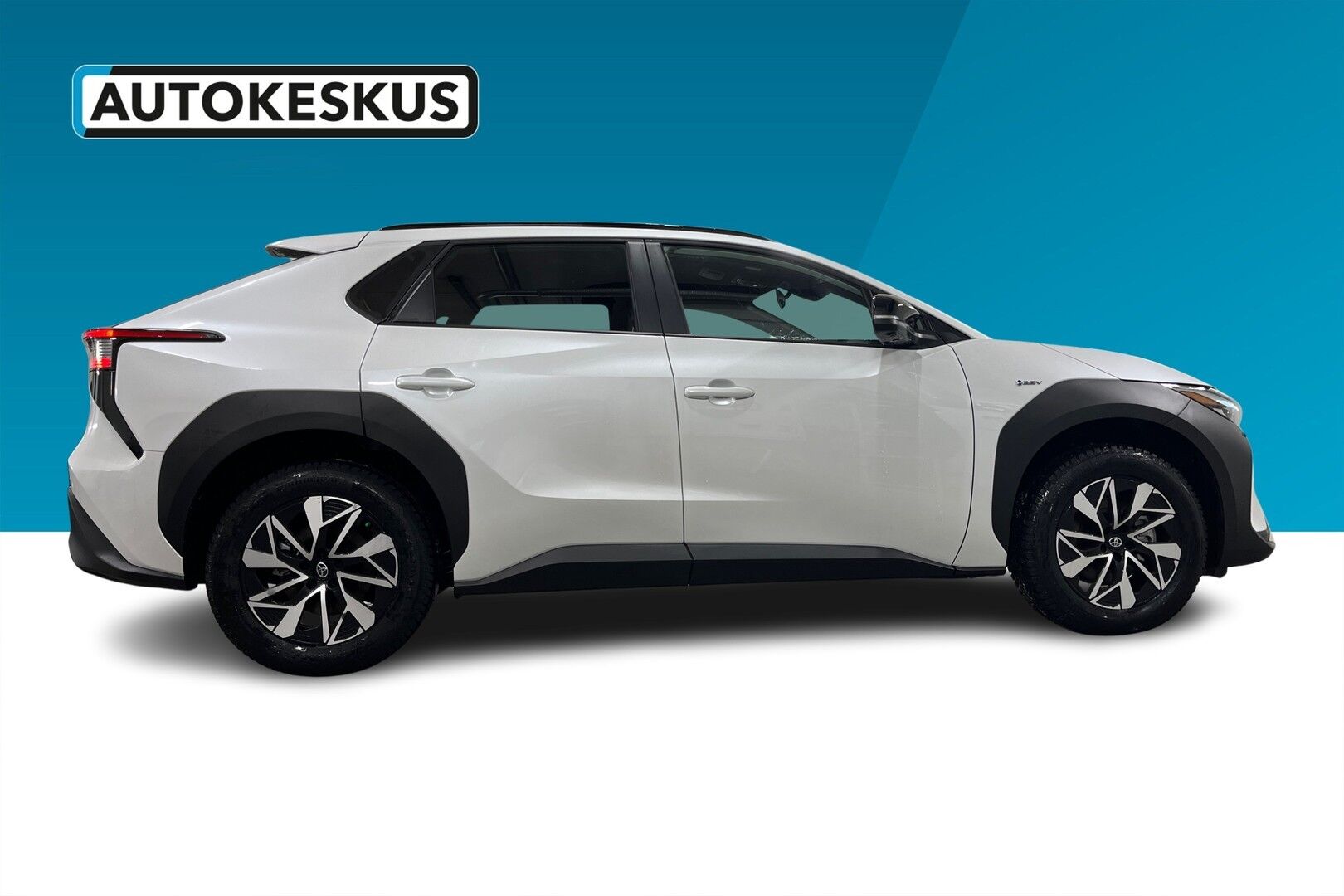 Toyota bZ4X iso kuva 5