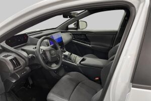 Toyota bZ4X esikatselu 8