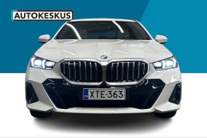 BMW 5-SARJA esikatselu 1