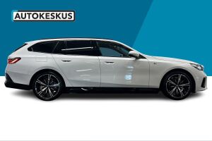 BMW 5-SARJA esikatselu 3