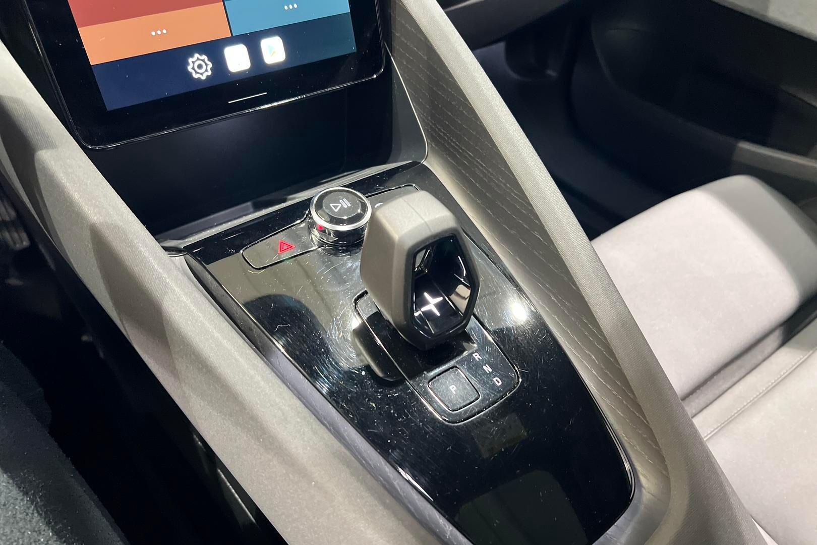 Polestar 2 iso kuva 22