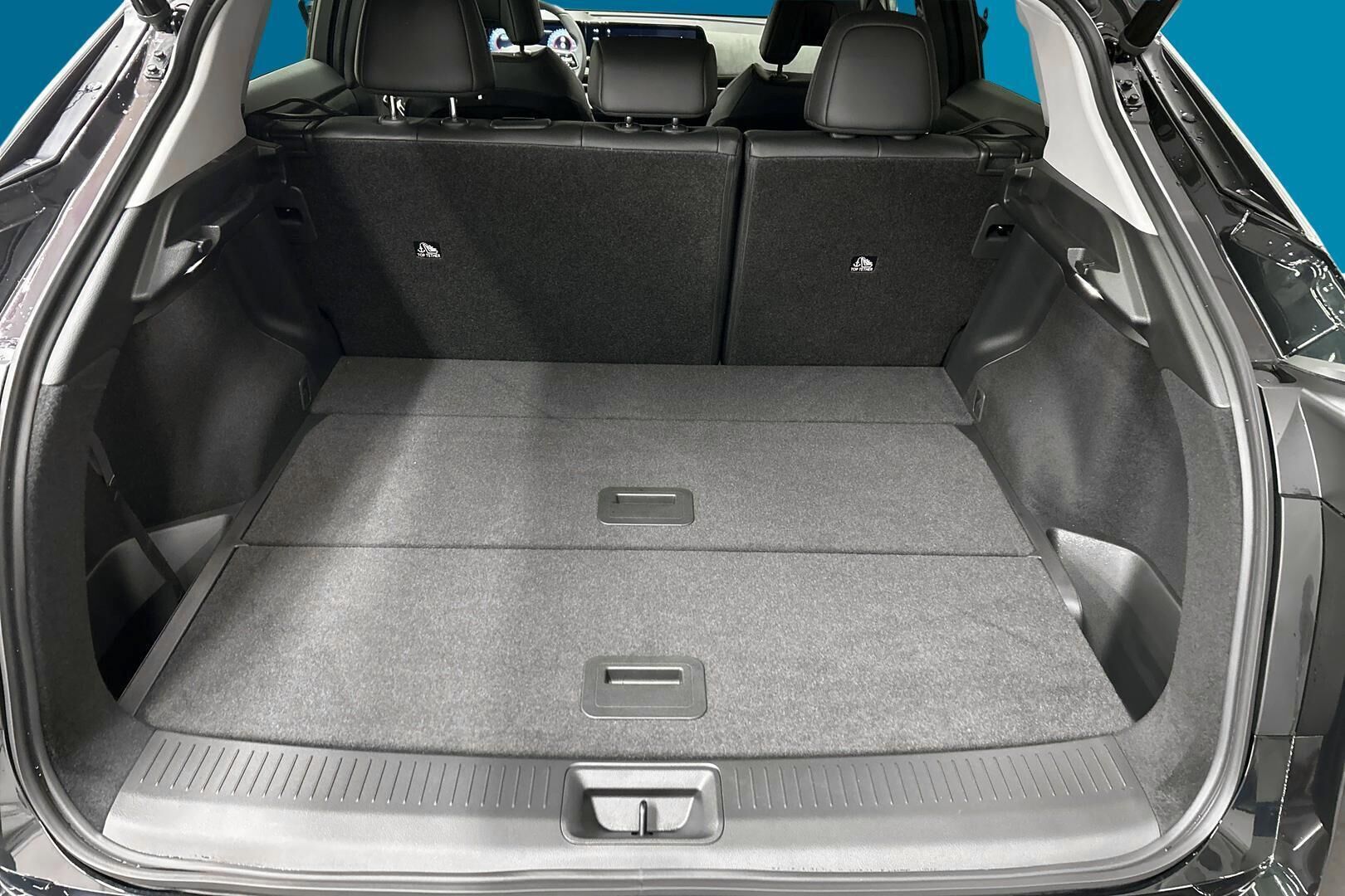 Nissan Ariya iso kuva 11