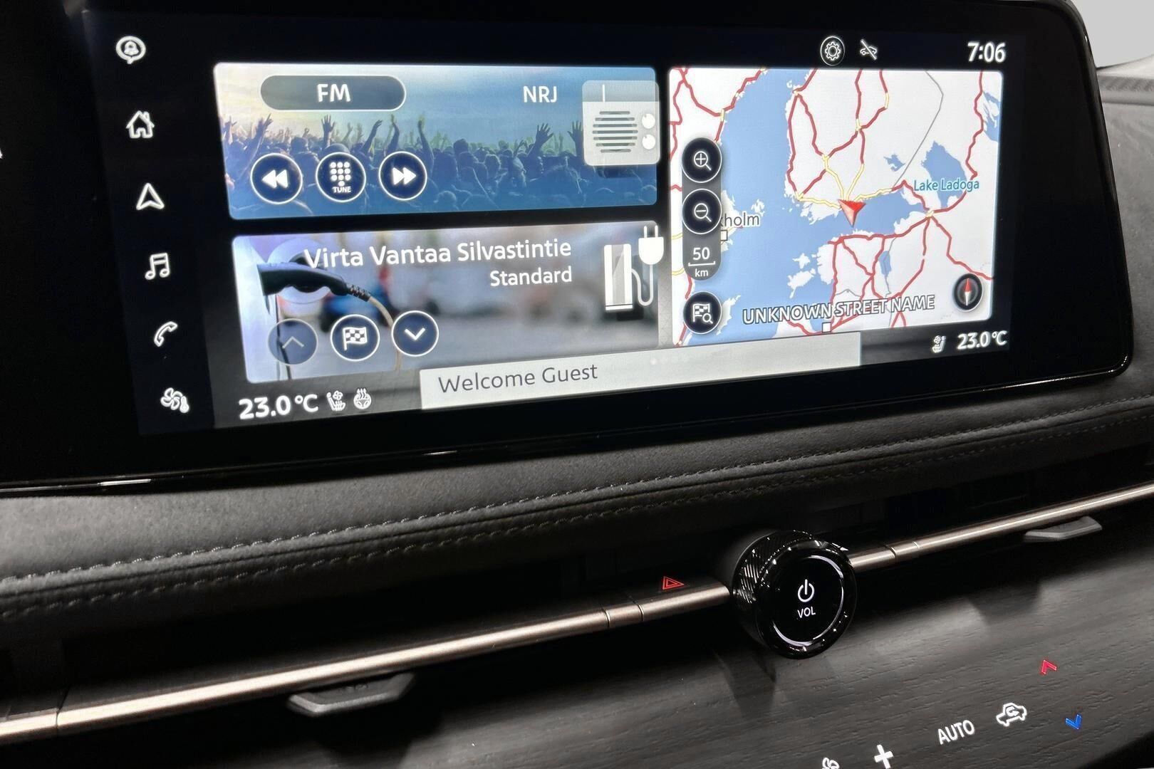 Nissan Ariya iso kuva 14