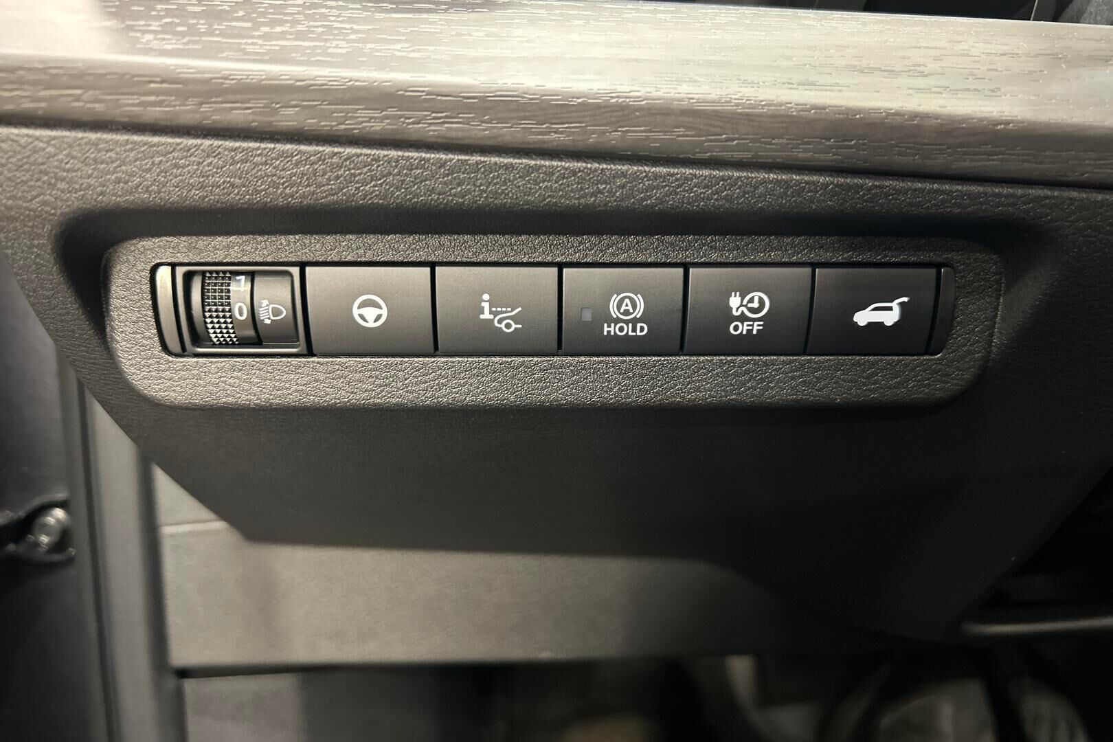 NISSAN ARIYA iso kuva 12