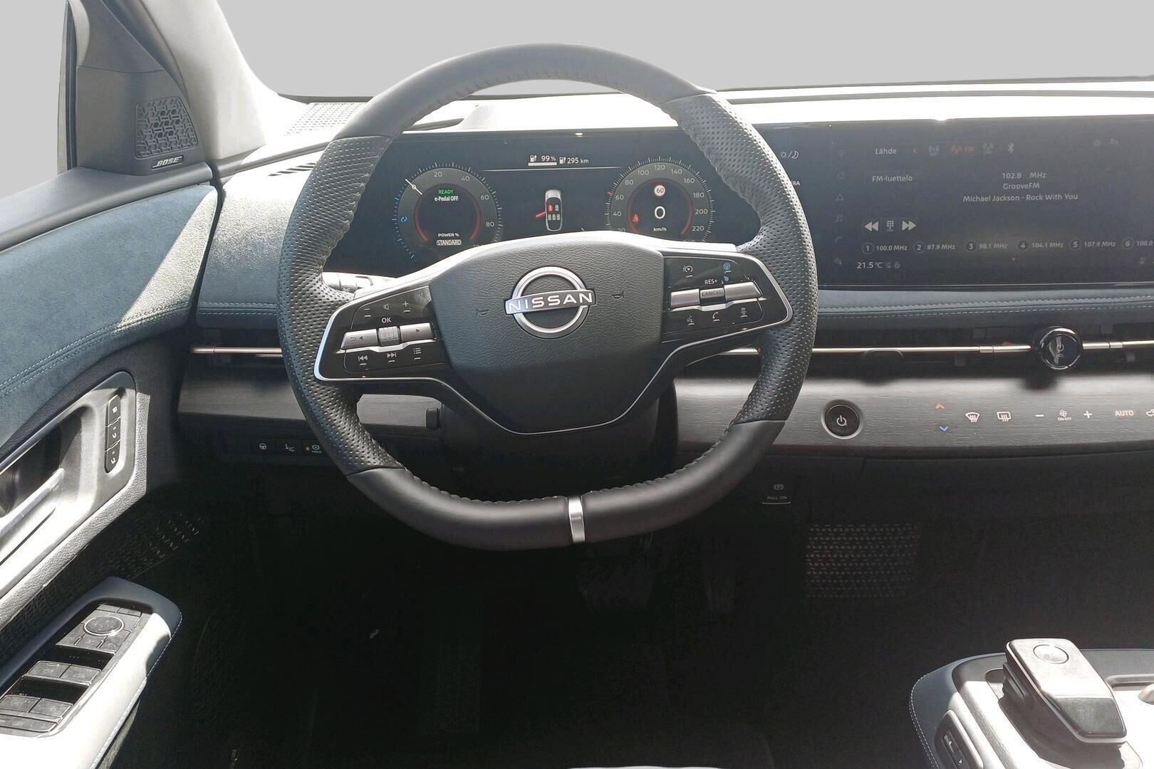 Nissan Ariya iso kuva 1