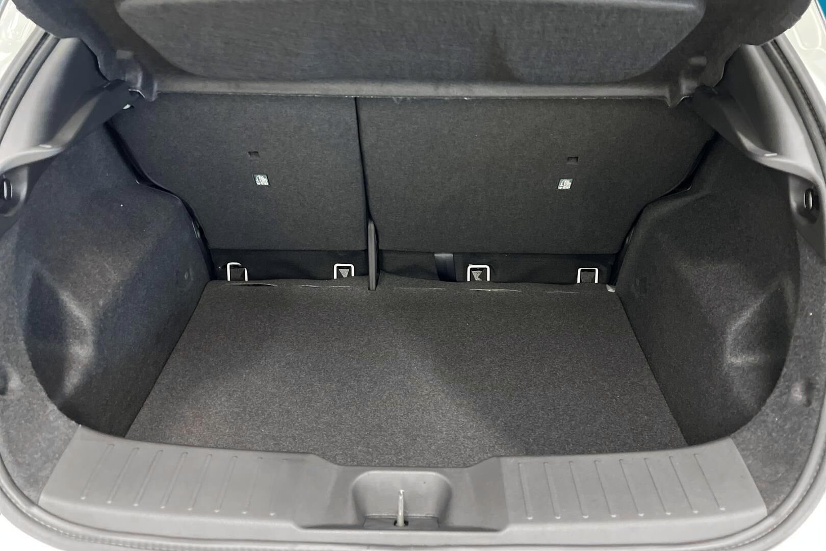 Nissan Juke iso kuva 9