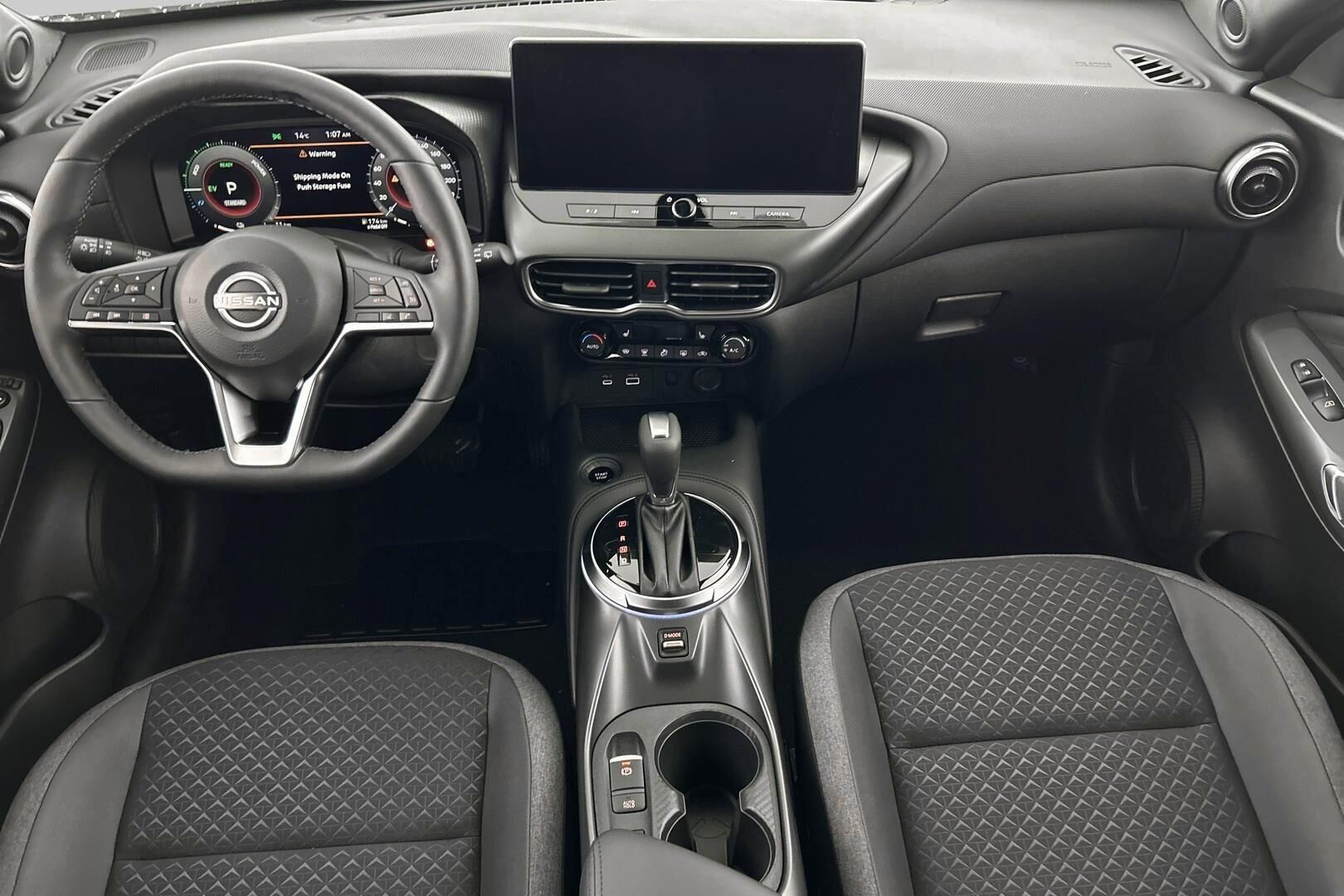Nissan Juke iso kuva 5