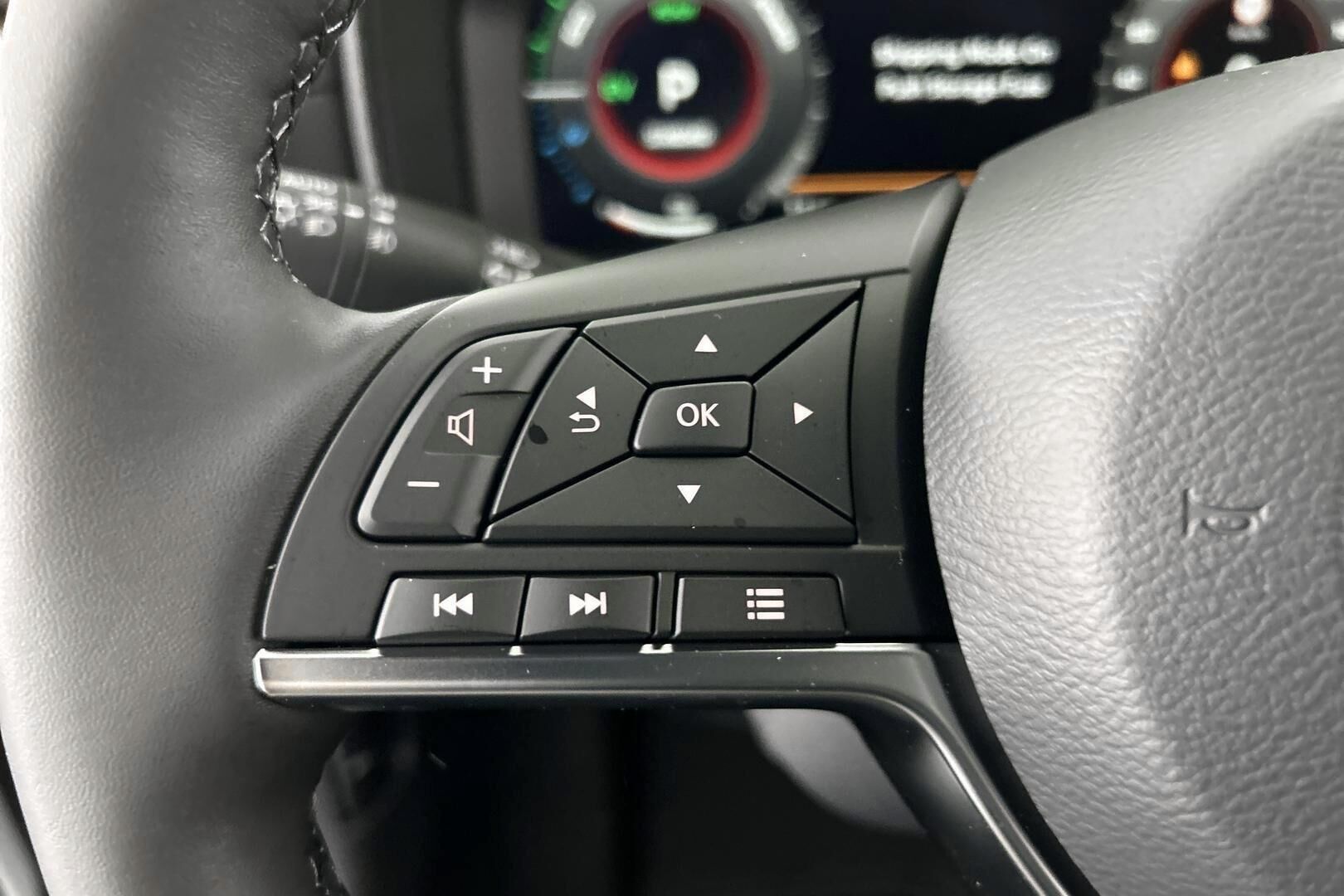 Nissan Juke iso kuva 22
